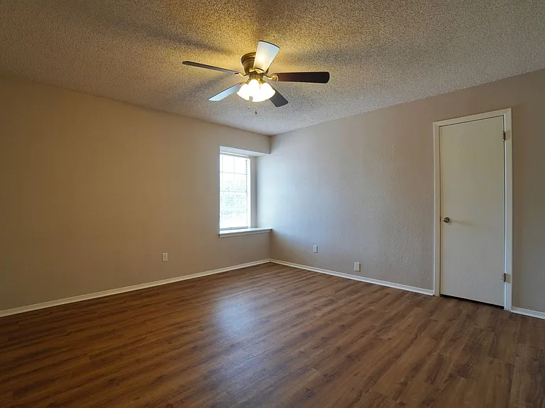 7602 Woodstone Cv #A — Photo 15
