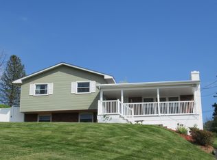 128 Beverly Dr, South Abington Township, PA 18411