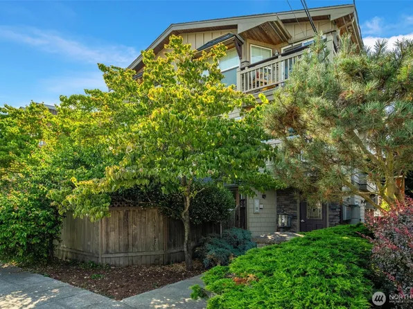 2433 NW 59th Street #201, Seattle, WA 98107