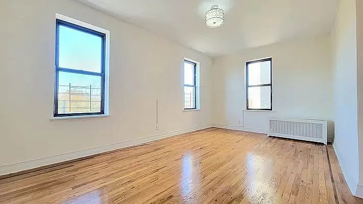 Rented by BRICK & GALO REALTY CORP | media 5