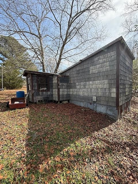 2nd image of 338 County Road 1960