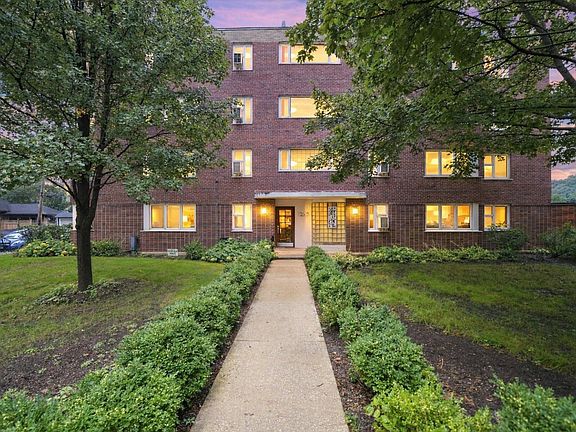 2nd image of 7208 Oak Ave APT 1SW