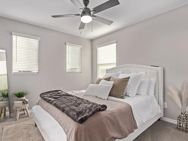 19210 W Solano Dr — Photo 23