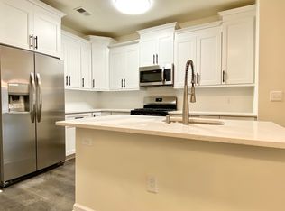 169 Tarrington Rd UNIT 305, Hamburg, NJ 07419