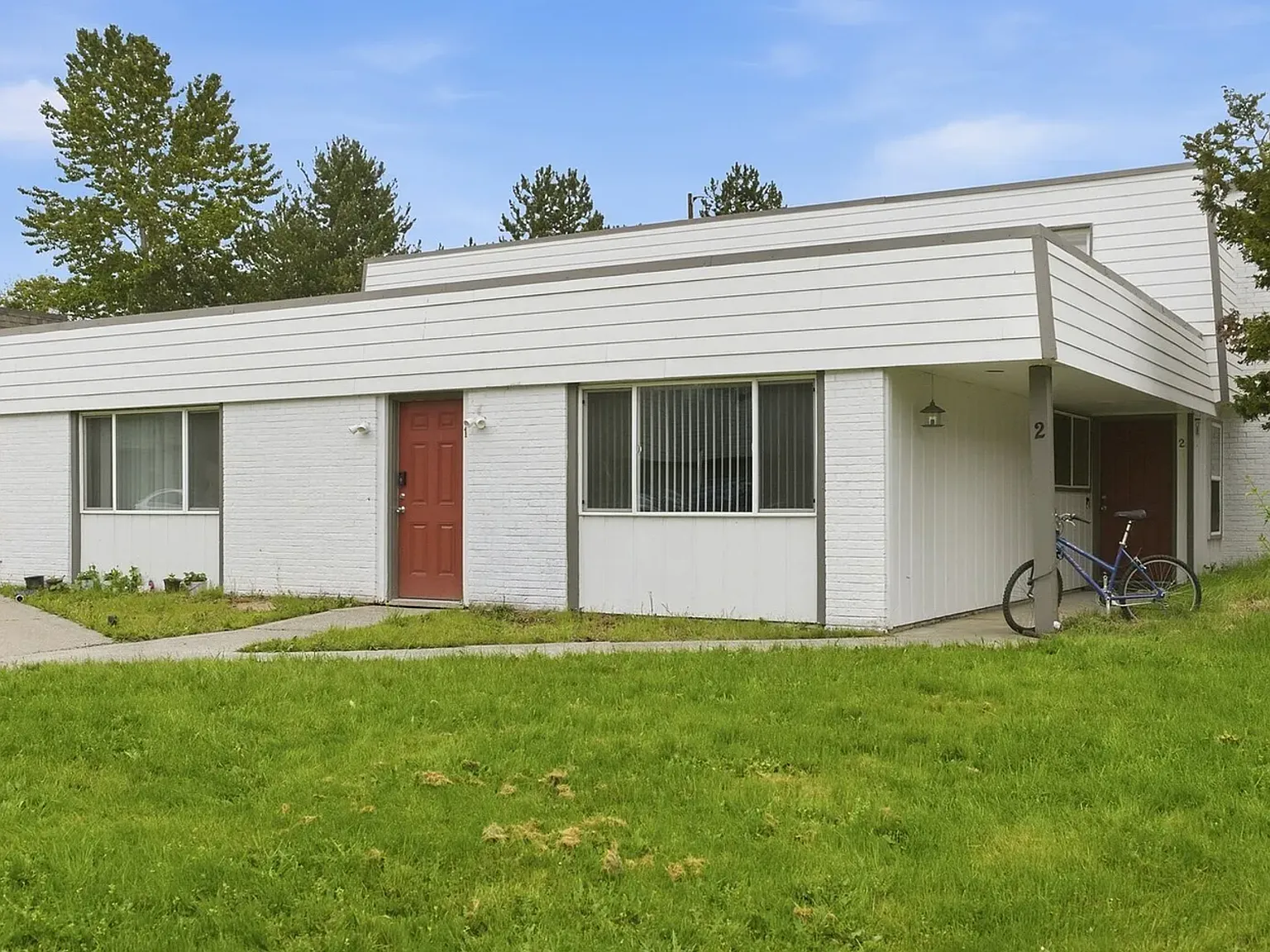 2 bed, 1000 sqft, $2,499 — Photo 4