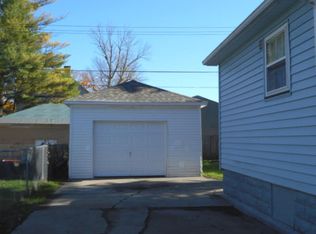 1105 E Taylor St, Bay City, MI 48708