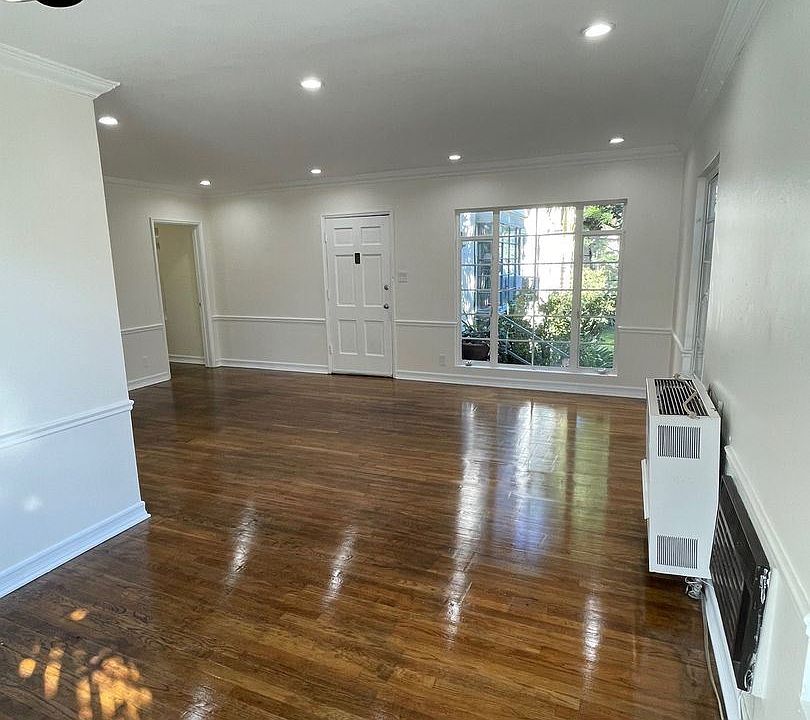 1st image of 2807 Saint George St #10979812