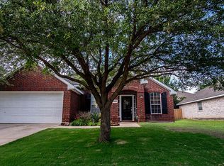 2405 Acorn Bnd, Denton, TX 76210