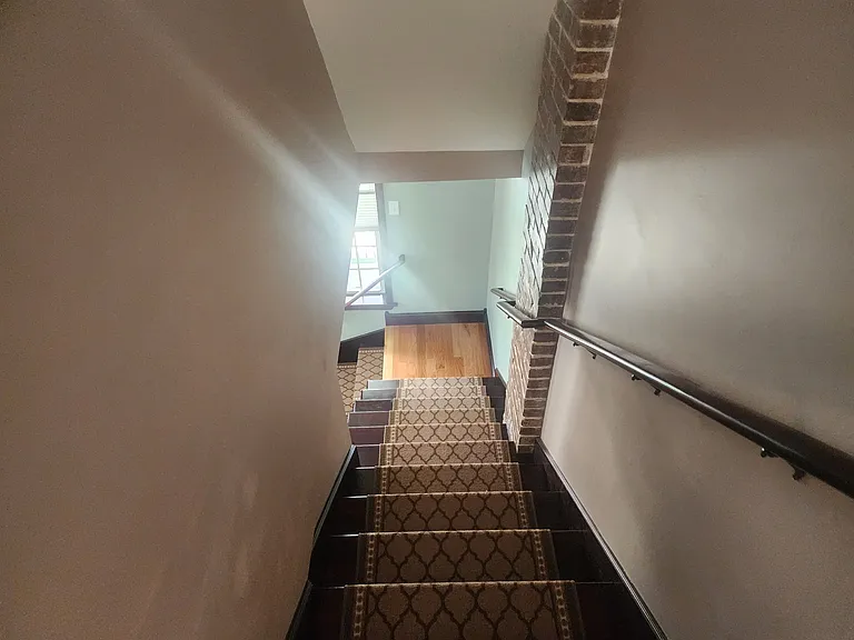 13 Blackiston Ave — Photo 8