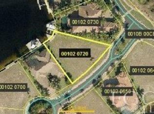 5632 Pennant Ct, Cape Coral, FL 33914