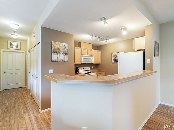 4th image of 6113 Hazel Loop SE #A-10