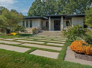 2932 Peach Creek Ct, Fennville, MI 49408