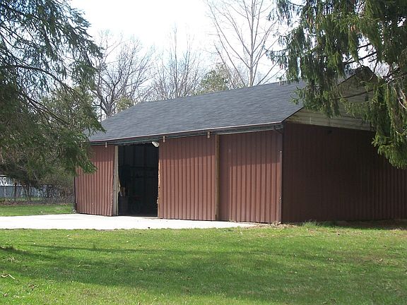 Pole Barn/Garage 