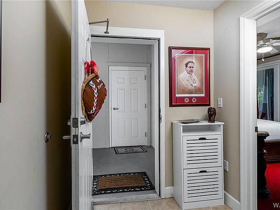 5th image of 1155 12th St Unit 412