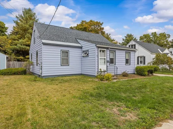 32 Birch Court, Burlington, VT 05408