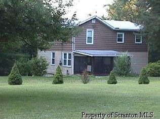 166 Route 191, Newfoundland, PA 18445