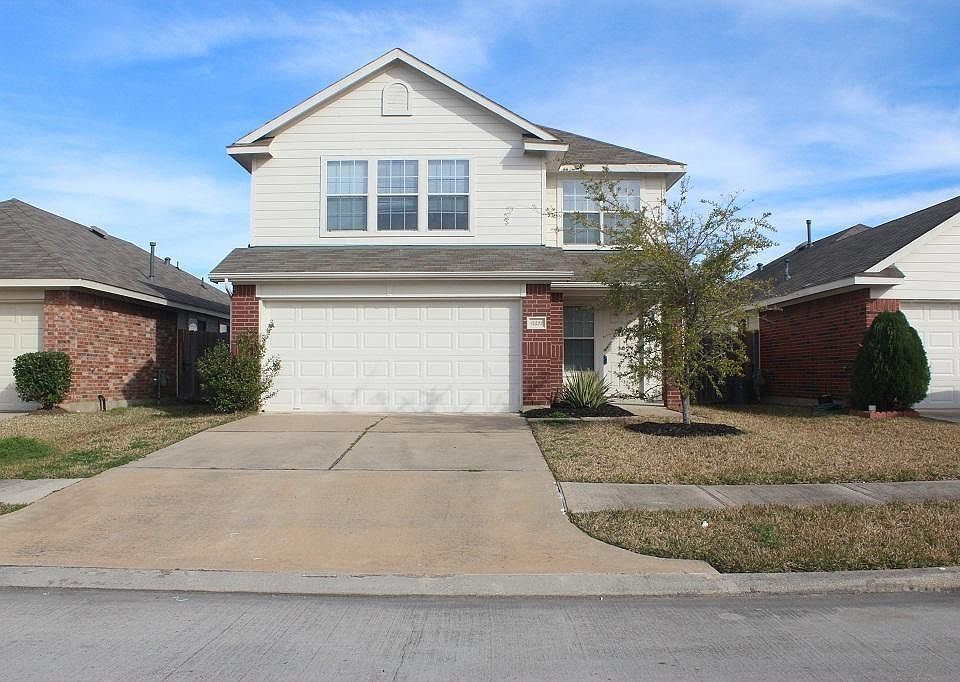 1st image of 14423 Hillard Green Ln