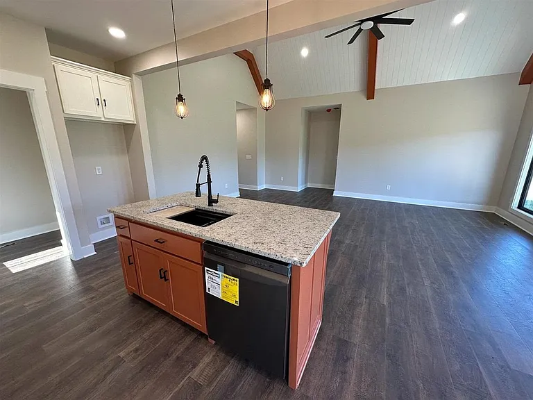 1184 County House Ln — Photo 20