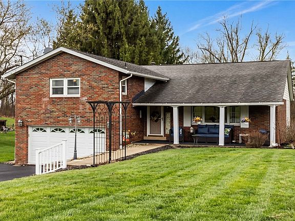 3rd image of 605 Davidson Dr