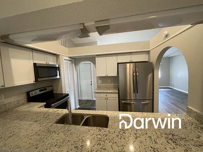 3 bed, 3.0 bath, 1880 sqft, $2,395 — Photo 3