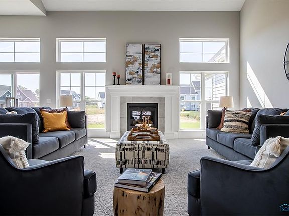 4th image of 306 Cornerstone Ct