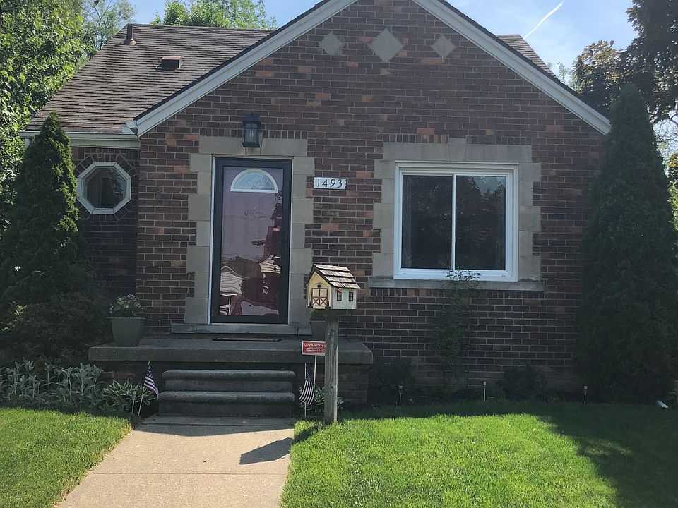 1st image of 1493 23rd St