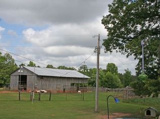 2592 Old Calhoun Falls Rd, Abbeville, SC 29620