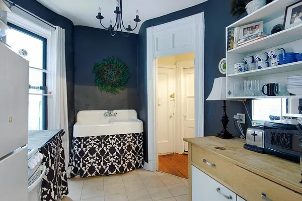 Sold by Corcoran | media 16