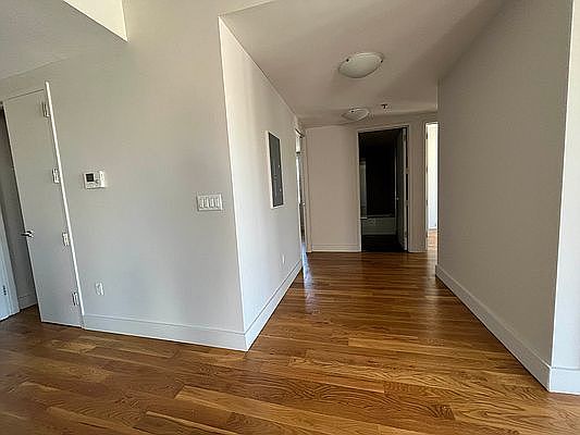 4th image of 880 Dekalb Ave #40