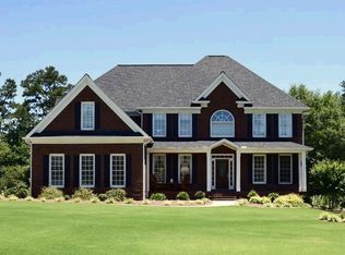 1924 Ewing Estates Dr, Dacula, GA 30019