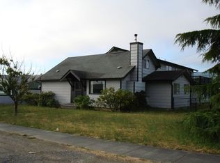 377 W Maple St, Sequim, WA 98382