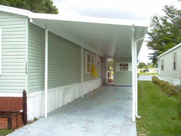 Covered carport/shed