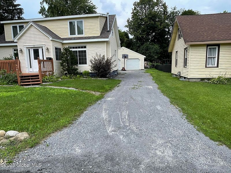 3rd image of 12 Edmel Road