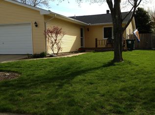 604 Compton Ave, Champaign, IL 61822