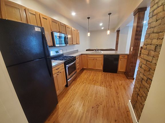 5th image of 519 E Buffalo St APT 2