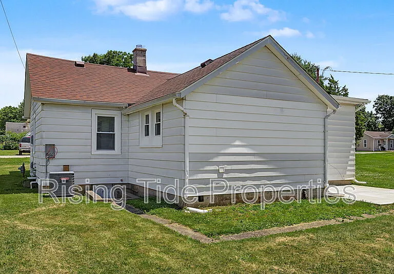 1607 Montgomery Ave — Photo 32