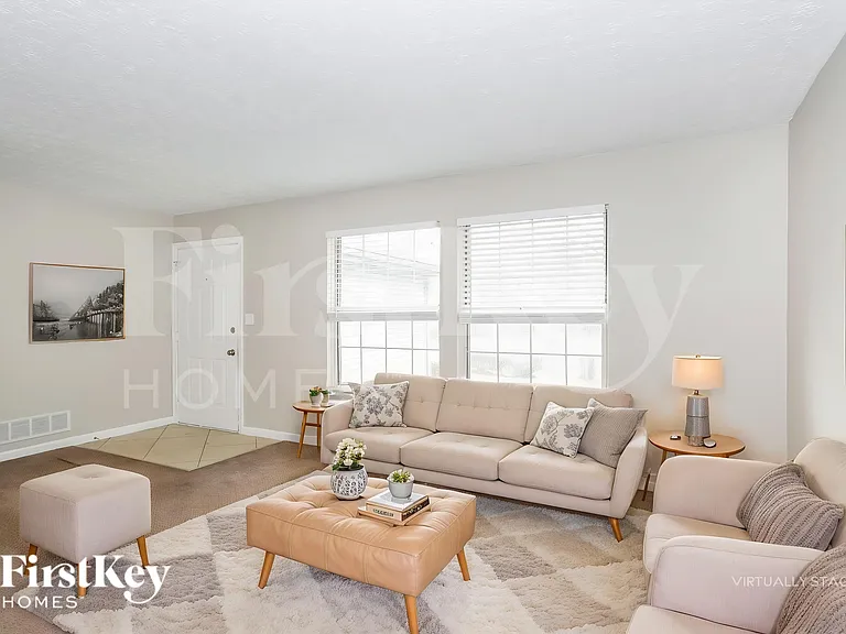 560 Corral Gate Ct — Photo 4