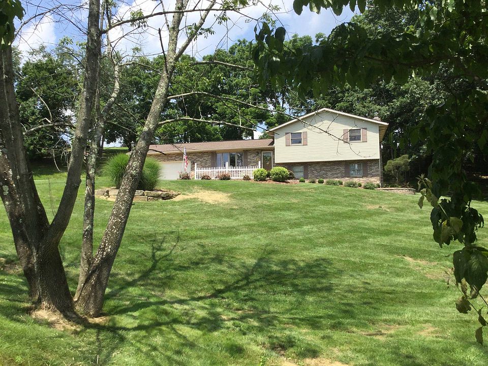 1st image of 71 Lincoln Ln