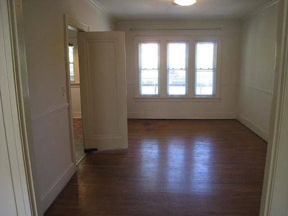 2nd image of 3827 W End Ave APT 7