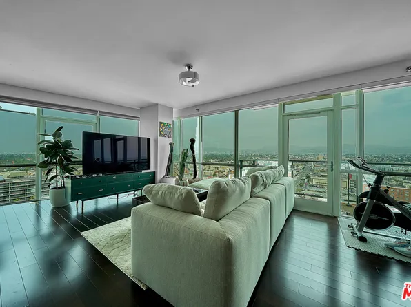 3785 Wilshire Blvd APT 1911, Los Angeles, CA 90010