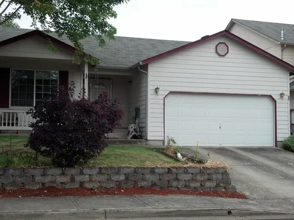 1361 N Glenwood Ct, Lafayette, OR 97127