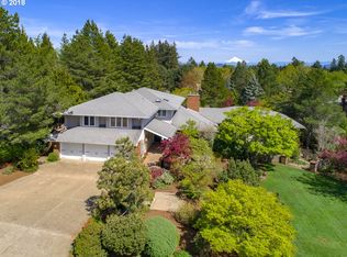 13364 Atwater Ln, Lake Oswego, OR 97034