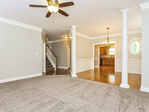 2nd image of 211 Summerwind Plantation Dr