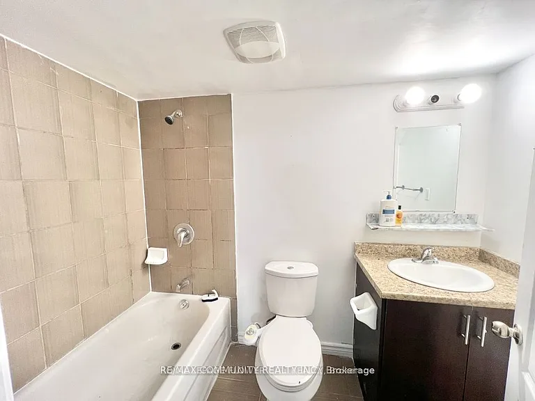 21 Midvale Rd #BASEMENT — Photo 5