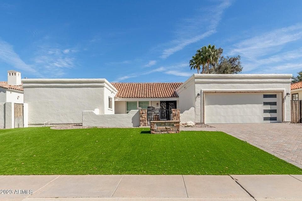1st image of 8323 N 82nd Pl