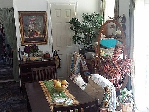 Living area of attached appa