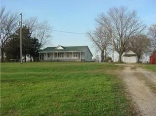 404 Rr 2, Adrian, MO 64720