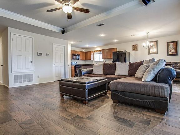 2nd image of 219 Citrus Dr