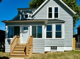 1314 Clarkson St, Waukegan, IL 60085