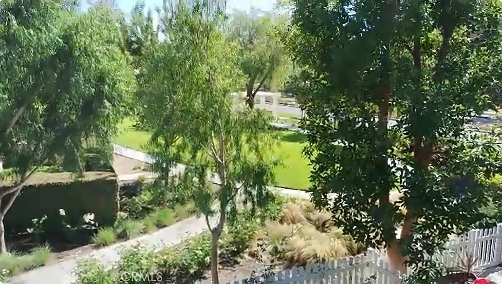 3 bed, 2.5 bath, 1460 sqft, $4,595 — Photo 4